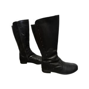 BORN Womens Black Leather Riding Boots Riveted Zip Close size 9.5 M Matrix Goth